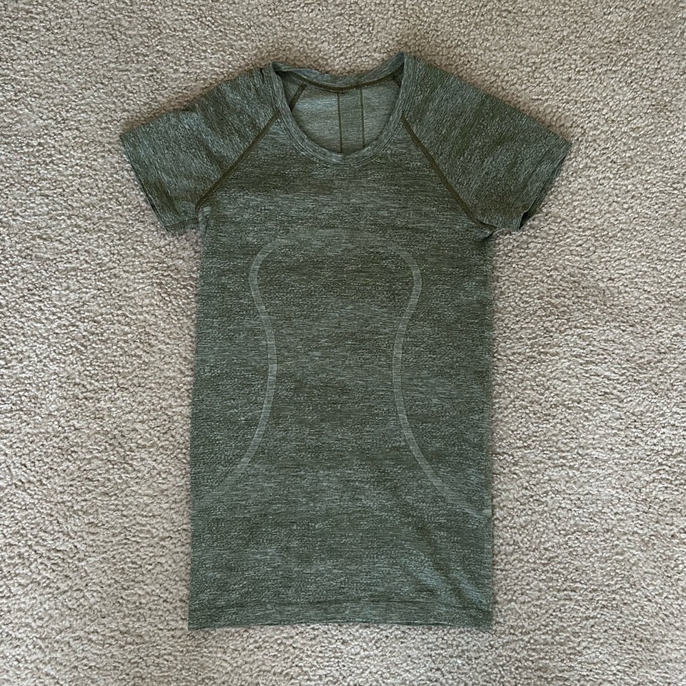 Lululemon Swiftly Tech Tee 2.0